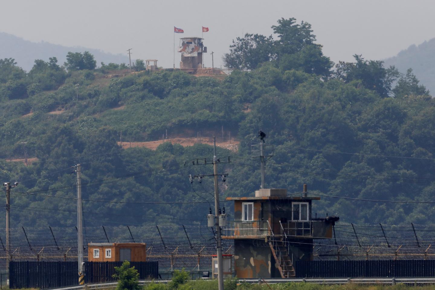 Un soldat nord-coréen fait défection vers la Corée du Sud en franchissant la zone démilitarisée