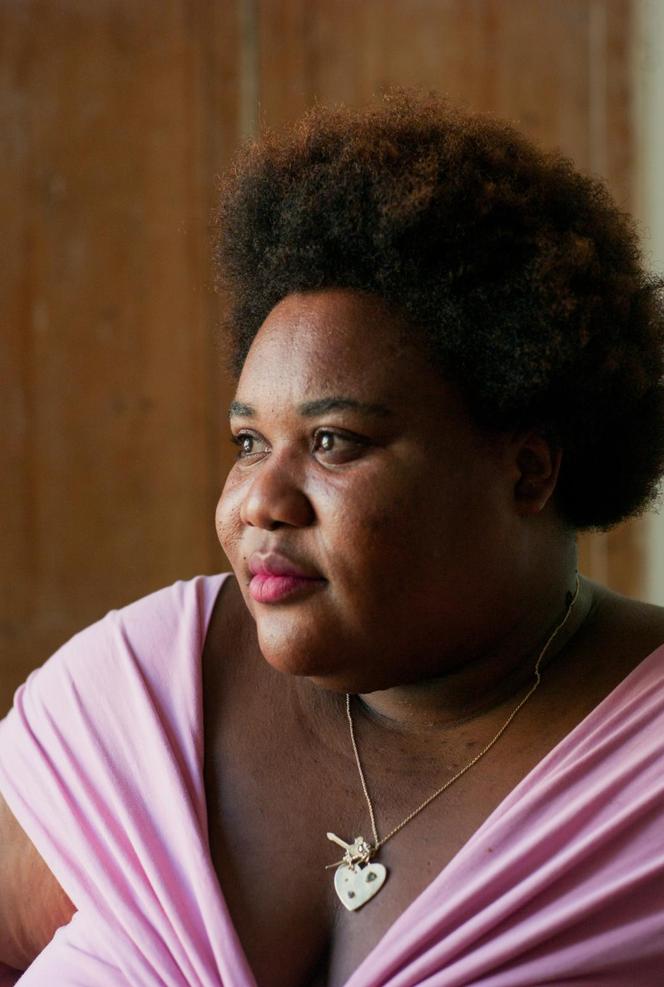 Séphora Pondi, chez elle, à Bagnolet (Seine-Saint-Denis), le 24 juin 2025.