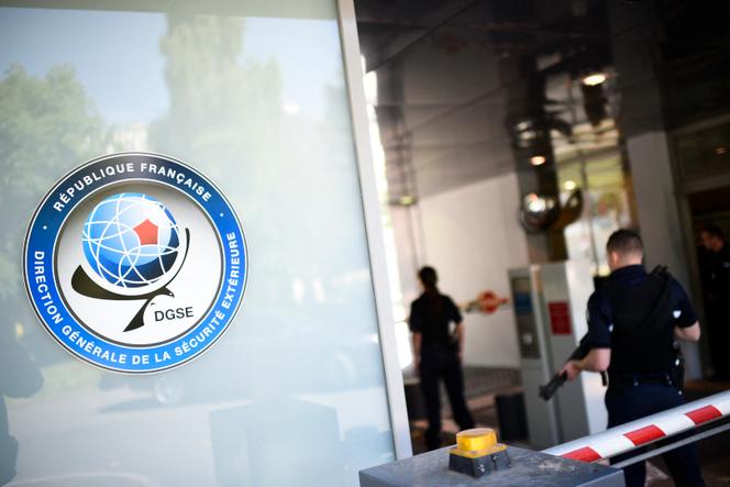 Au siège de la direction générale de la sécurité extérieure (DGSE), à Paris, le 4 juin 2015.