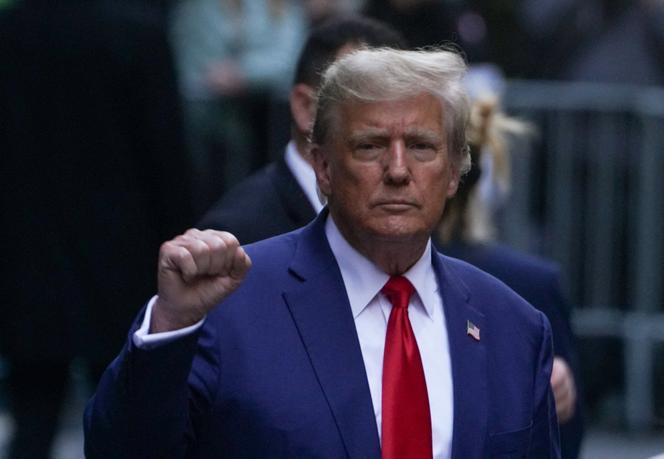  Donald Trump, le jour des plaidoiries finales du procès pour fraude civile contre la Trump Organization, à New York, aux Etats-Unis, le 11 janvier 2024. 