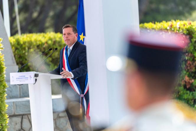 Le maire LR de Saint-Raphaël (Var), Frédéric Masquelier, à l’occasion du 81ᵉ anniversaire du débarquement en Provence, à Saint-Raphaël (Var), le 15 août 2025.