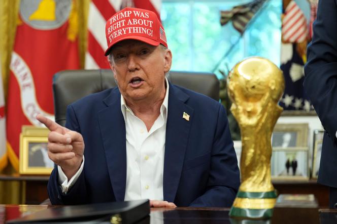 Le président Donald Trump s’exprime dans le bureau Ovale de la Maison Blanche, le vendredi 22 août 2025, à Washington.