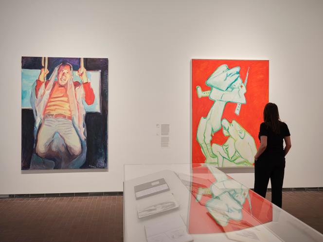 « Le sport est un devoir » (2005-2006) et « Abraham sacrifie son fils » (2007), de Maria Lassnig, dans l'exposition « Vivre avec l’art empêche de se faner ! », à LUMA Arles, en mai 2025.