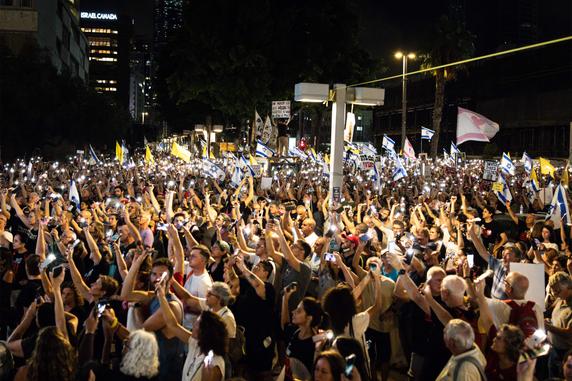 Demonstration organized by the families of Israeli hostages captured in the Gaza Strip since the attacks of October 2023, calling for action to secure their release and a ceasefire, in Tel Aviv, August 26, 2025.