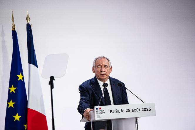 Le premier ministre, François Bayrou, lors d’une conférence de presse, à Paris, le 25 août 2025.