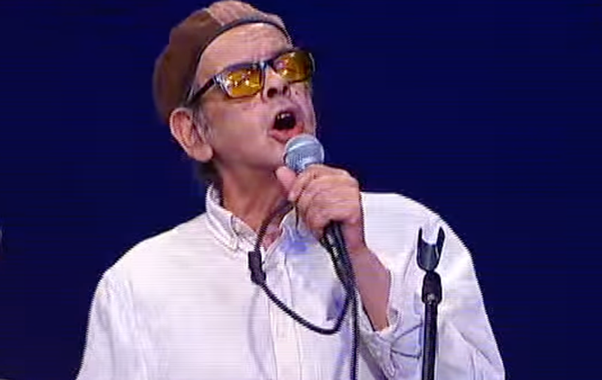 Le 11 septembre 2020, le chanteur Khaled Louma du groupe T34 interprète « Jamais doukh » sur une chaîne de télévision algérienne.
