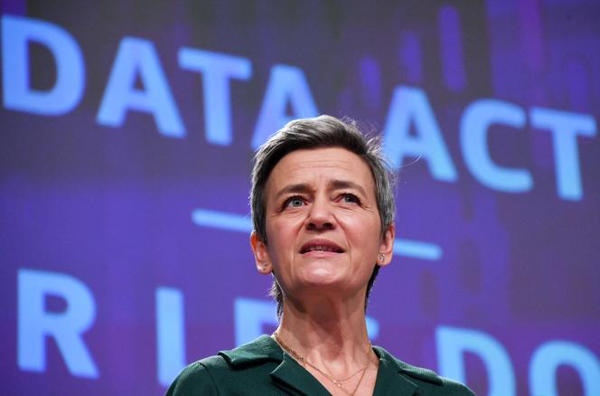 Margrethe Vestager, ancienne commissaire chargée d’une Europe adaptée à l’ère numérique, lors d’une conférence de presse, au siège de l’UE à Bruxelles, le 23 février 2022.
