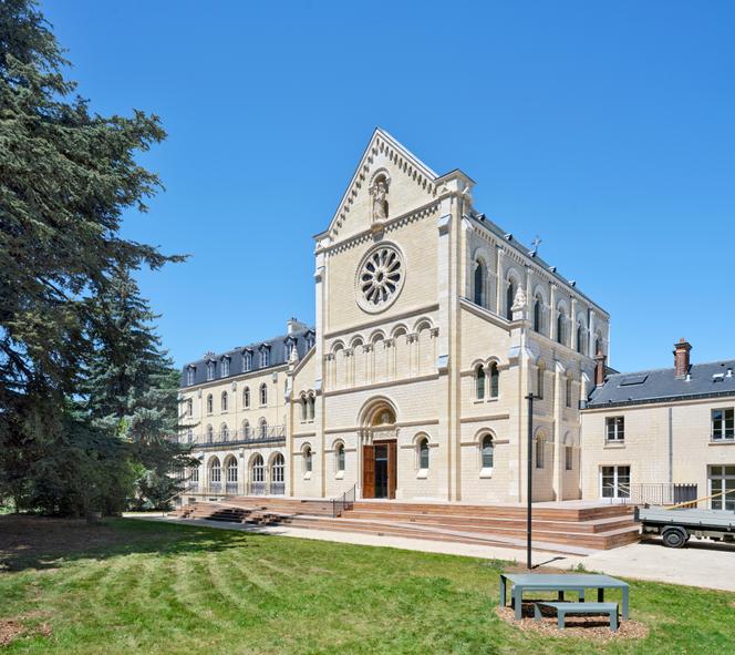 La chapelle de Sarcelles (Val-d’Oise), réhabilitée par Patrick Mauger, accueille le centre culturel Simone-Veil.