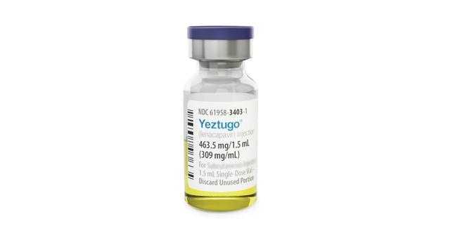 Un flacon du médicament Yeztugo, nom donné aux Etats-Unis à ce traitement pour la prévention du VIH.