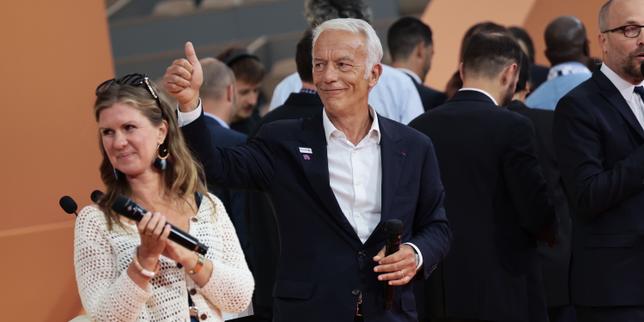 Business leaders caught between exasperation and anxiety amid French political instability