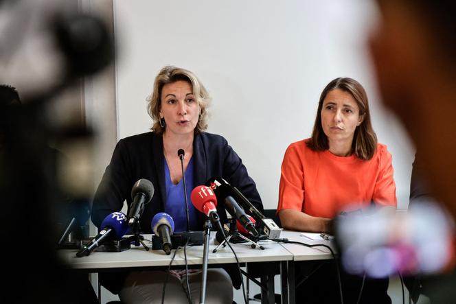 La secrétaire générale de la CFDT, Marylise Léon, et son homologue de la CGT, Sophie Binet, le 29 août 2025, à Paris. 