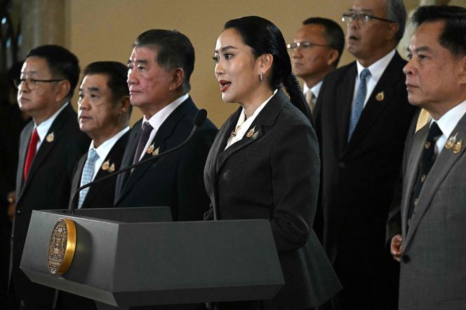 La première ministre thaïlandaise destituée, Paetongtarn Shinawatra, lors d’une conférence de presse à la Maison du gouvernement après sa destitution par la Cour constitutionnelle, à Bangkok, le 29 août 2025.