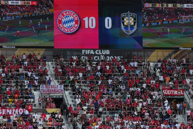 النتيجة النهائية لمباراة كأس العالم للأندية بين بايرن ميونيخ وأوكلاند سيتي، 15 يونيو 2025 في سينسيناتي (الولايات المتحدة).
