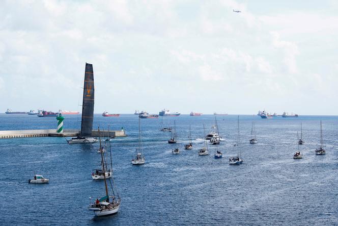 La « Global Sumud Flotilla », une expédition humanitaire à destination de la bande de Gaza menée par des militants dont Greta Thunberg, quitte le port de Barcelone (Espagne), le 31 août 2025.
     TPX IMAGES OF THE DAY