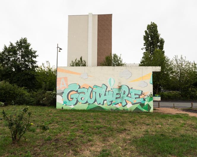 Un tag sur l’un des bâtiments du quartier de la Gauthière, à Clermont-Ferrand, le 29 août 2025.