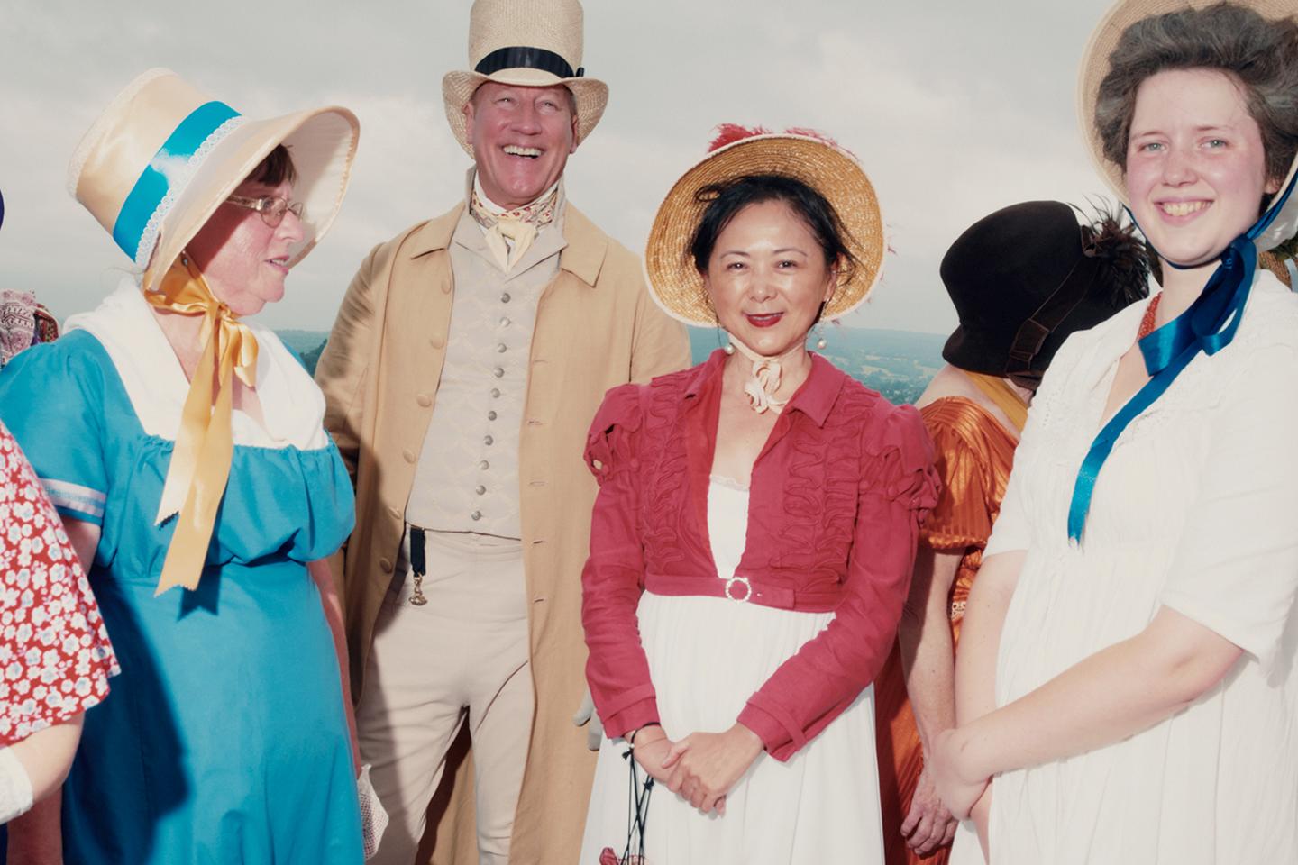 A l’occasion des 250 ans de la naissance de Jane Austen, voyage au pays des groupies de la romancière anglaise