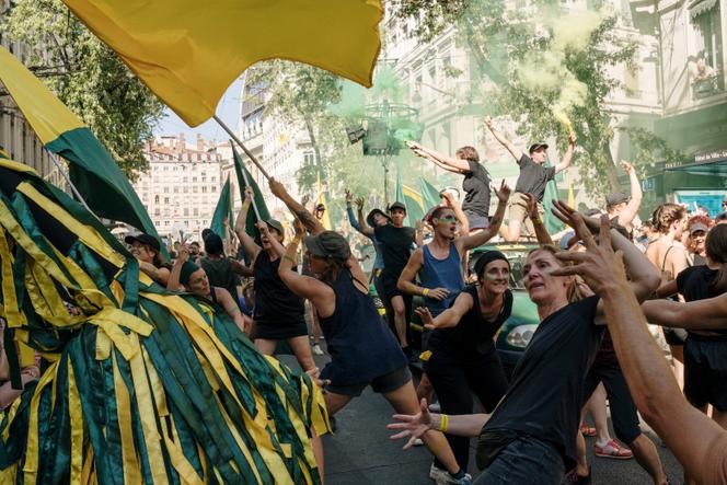 Le défilé de la Biennale de la danse de Lyon, en septembre 2023.