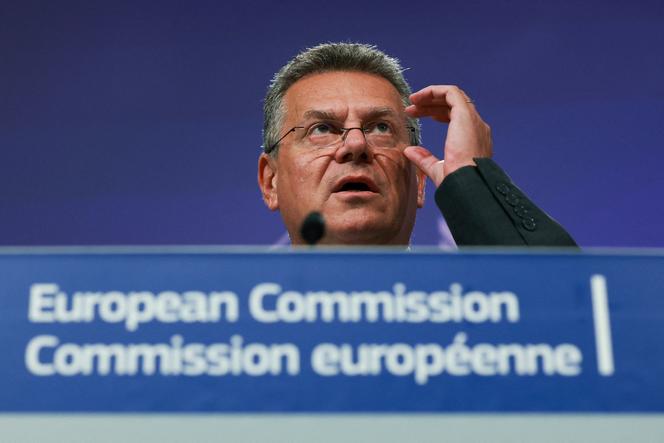 Le commissaire européen au commerce, Maros Sefcovic, présente l’accord commercial UE-Mercosur, à Bruxelles, Belgique, le 3 septembre 2025. 