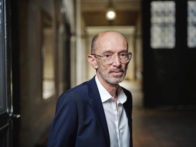 L’écrivain Laurent Mauvignier, au campus des Cordeliers, à Paris, le 3 septembre 2025.