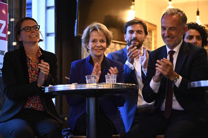 Frédérique Bredin (au centre) entourée d’Emmanuel Grégoire et Marine Rosset, à Paris, le 2 septembre 2025.