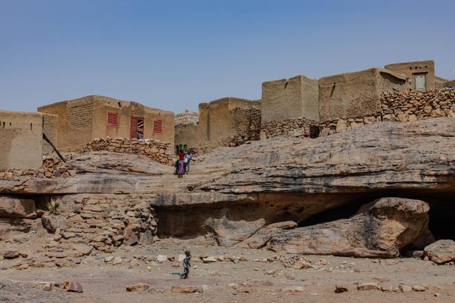 Des maisons dogon traditionnelles à Bandiagara, au Mali, le 26 février 2024.
