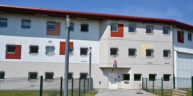 Grève de la faim à la prison de Vendin-le-Vieil : « Il faut que les autorités s’interrogent sur la viabilité d’un tel mode d’enfermement »