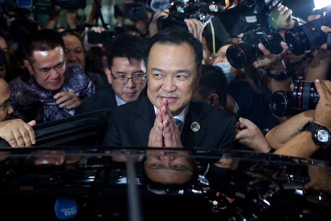 Le nouveau premier ministre thaïlandais, le conservateur Anutin Charnvirakul, à Bangkok, le  5 septembre 2025.