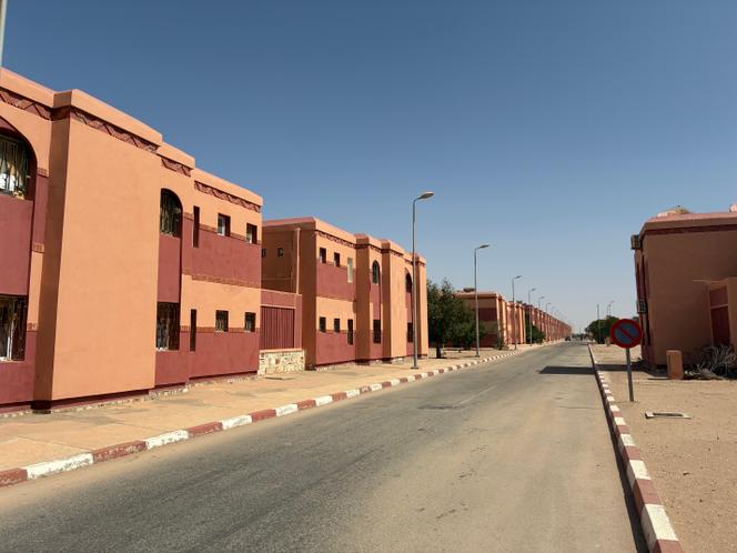 La cité minière de l’exploitant Phosboucraa, à Boucraâ, dans le Sahara occidental, le 12 juillet 2025.