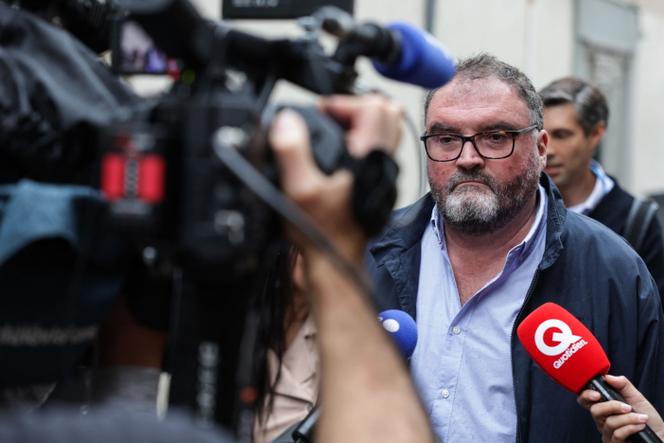 L’ancien anesthésiste Frédéric Péchier à son arrivée au tribunal de Besançon, le 8 septembre 2025.