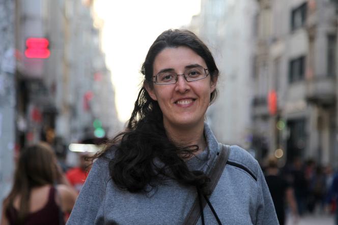 Elizabeth Tsurkov photographiée à Istanbul, en mai 2017.