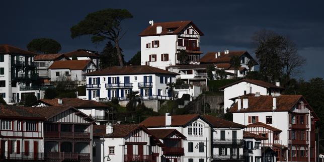 Logement : une remontée des taux risque d’entraver la reprise du marché immobilier