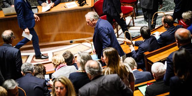 En direct, chute du gouvernement Bayrou | Nouveau premier ministre : « L’impératif est de trouver une personnalité à la fois politique et suffisamment souple pour éviter une dissolution »
