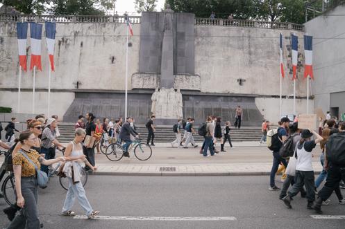 Lors de la manifestation du mouvement Bloquons tout, dans les rues de Clermont-Ferrand, le 10 septembre 2025.