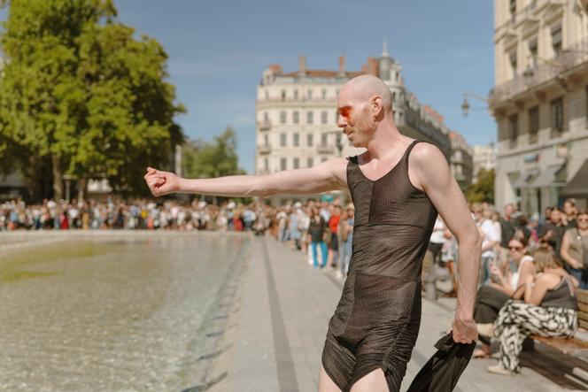 Volmir Cordeiro, lors de la Biennale de la danse de Lyon, le 6 septembre 2025.