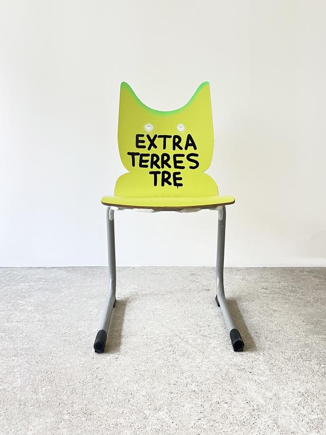 Chaise « Extraterrestre », n °238/577.