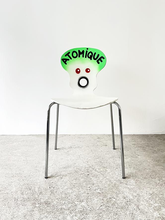 Chaise « Atomique », n °46/577.