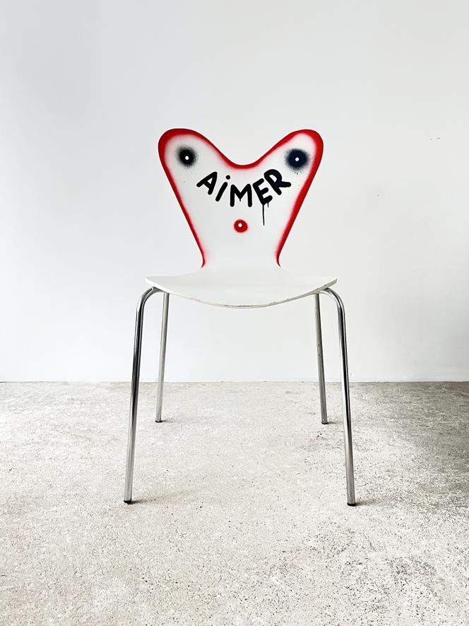 Chaise « Aimer », n °16/577.