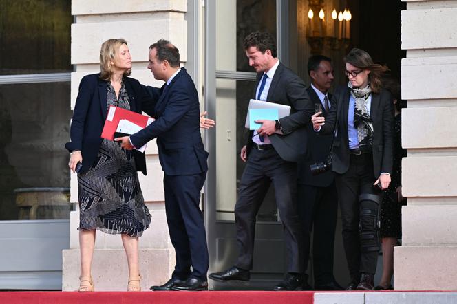 La présidente (Renaissance) de l’Assemblée nationale, Yaël Braun-Pivet, et le premier ministre, Sébastien Lecornu, au Palais-Bourbon, à Paris, le 11 septembre 2025.