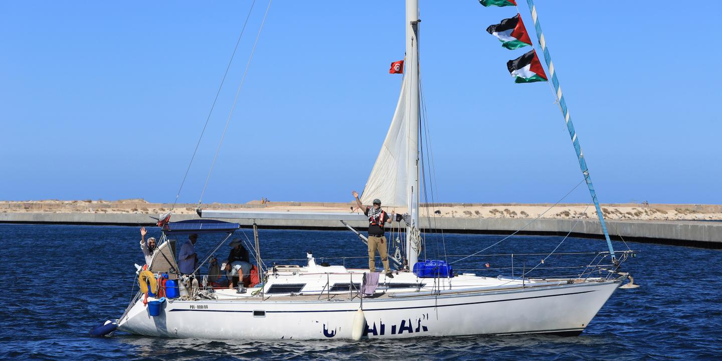 La flottille Global Sumud pour Gaza part de Tunisie, après avoir subi deux  attaques de drones