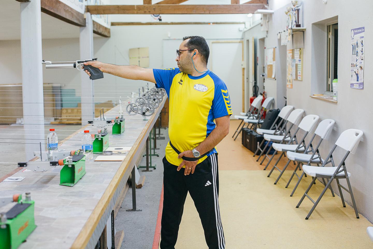 Â«Â Quand vous tenez une arme pour la premiÃ¨re fois, câ€™est un chocÂ Â»Â :...