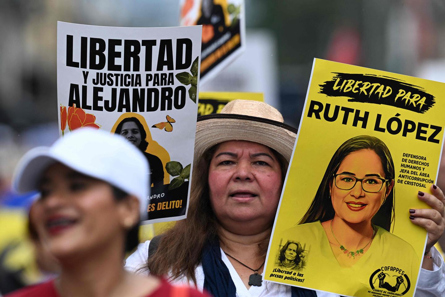 Fleeing Nayib Bukele's authoritarian drift, dozens of Salvadorans take refuge in Guatemala