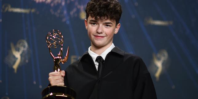 Owen Cooper, de la série « Adolescence », est le plus jeune acteur à remporter un Emmy