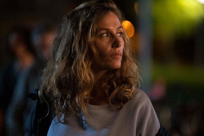 Cécile de France (Clarissa) dans « Dalloway », de Yann Gozlan. 