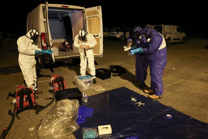 Opération nocturne de démoustication à Montoison (Drôme) suite à un cas de chikungunya, le 24 juin 2025.