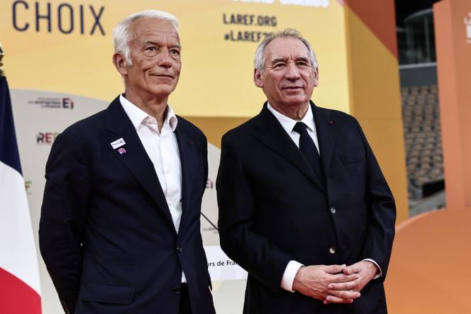 Patrick Martin, patron du Medef, et l’ex-premier ministre, François Bayrou, le 28 août, lors d’une rencontre des entrepreneurs, à Roland-Garros.