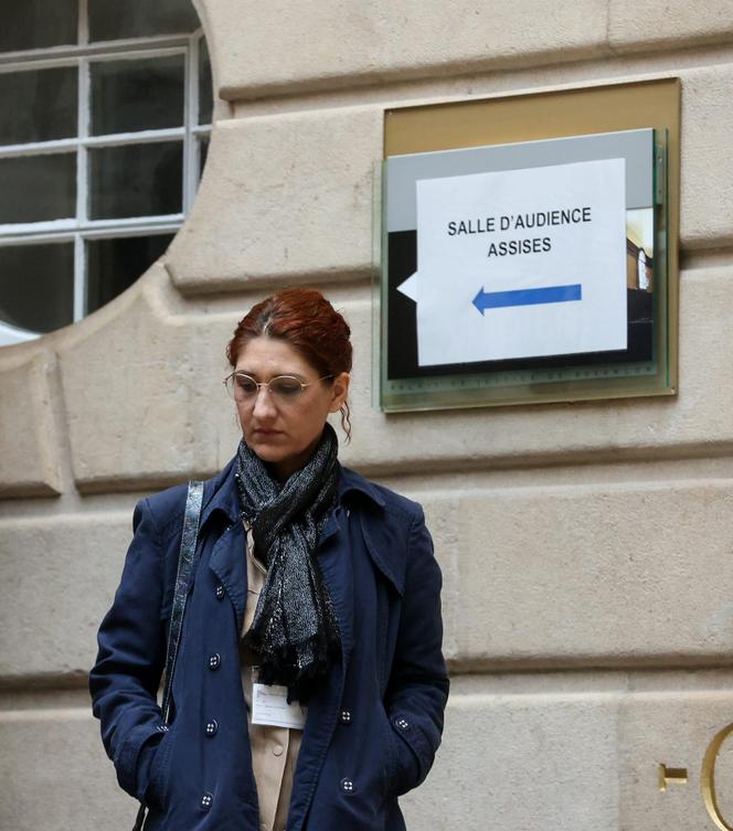 Sandra Simard, qui a survécu à un empoisonnement en 2017, victime présumée de Frédéric Péchier, au tribunal de Besançon, le 16 septembre 2025.