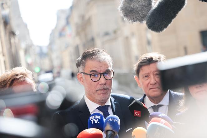 Olivier Faure, premier secrétaire du Parti socialiste, après un entretien avec Sébastien Lecornu, à Matignon, à Paris, le 17 septembre 2025.