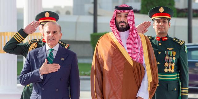 L’Arabie saoudite passe sous la protection du parapluie nucléaire du Pakistan