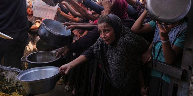 La page Facebook « Al-Munasseq », vitrine de la détresse de la population de Gaza
