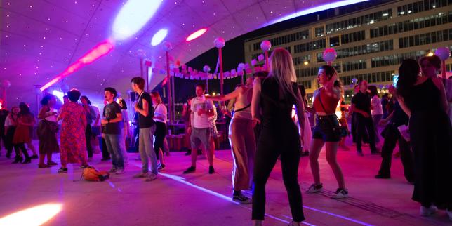 Festival du Monde : sur le parvis, une soirée musicale et déjantée